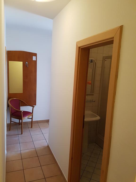 Guesthouse Villa Adria Малинска Екстериор снимка