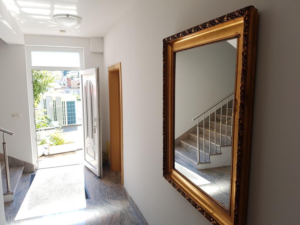 Guesthouse Villa Adria Малинска Екстериор снимка