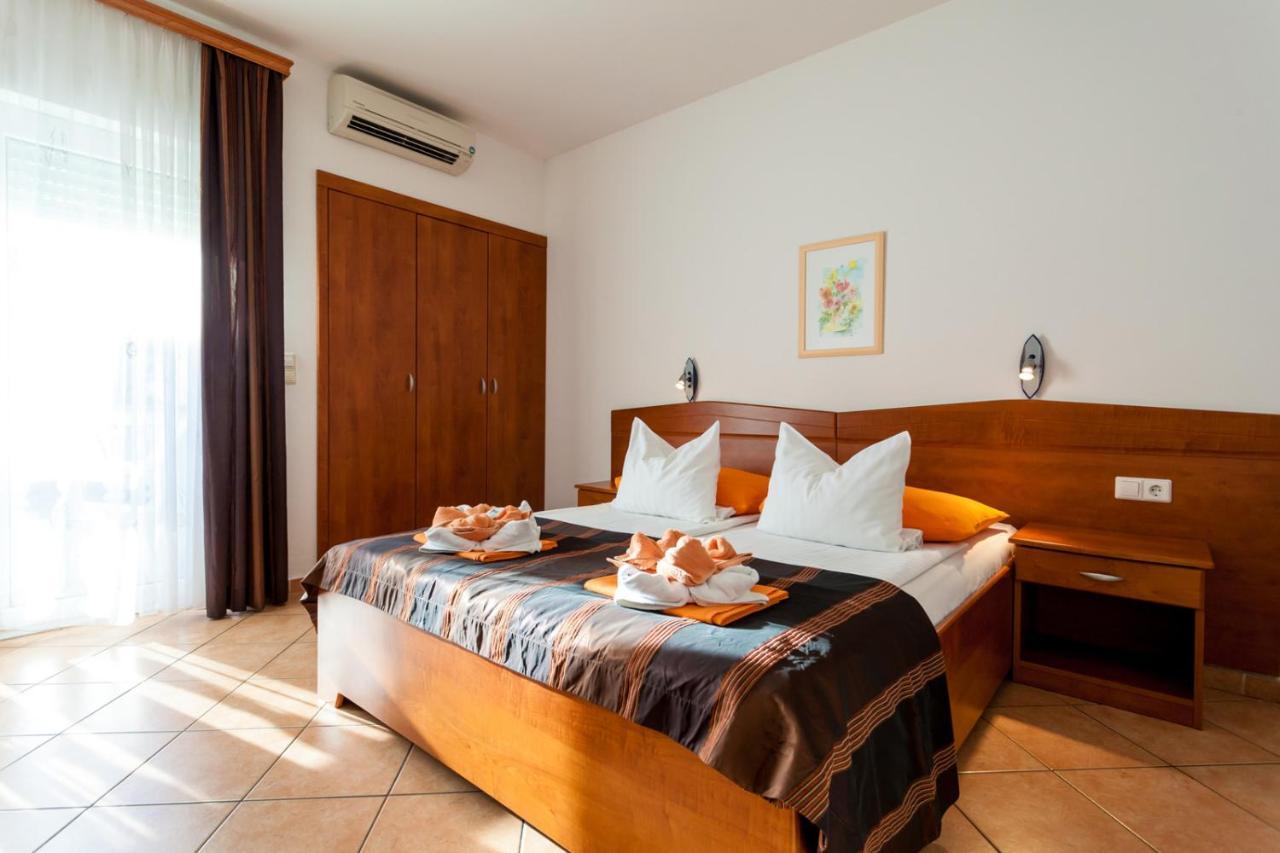 Guesthouse Villa Adria Малинска Екстериор снимка